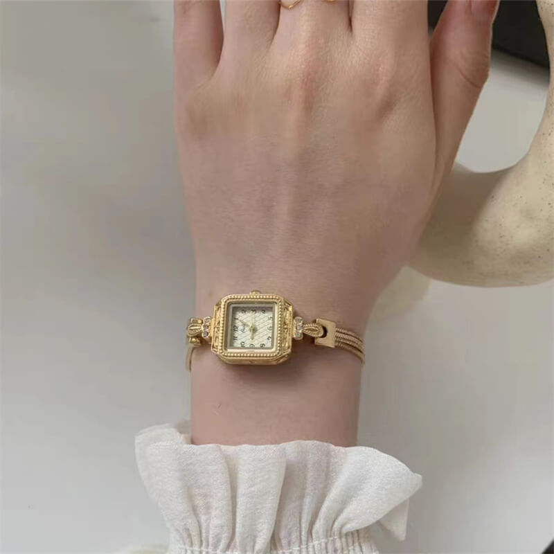 Chic Champagne Square Chain Watch for Women