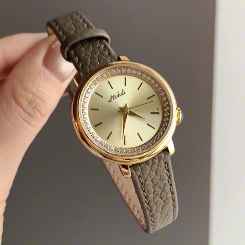 Vintage Style Gold/Silver Round Face Leather Watch