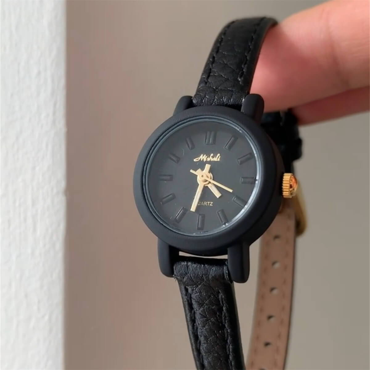 Colorful leather strap round small dial ladies watch