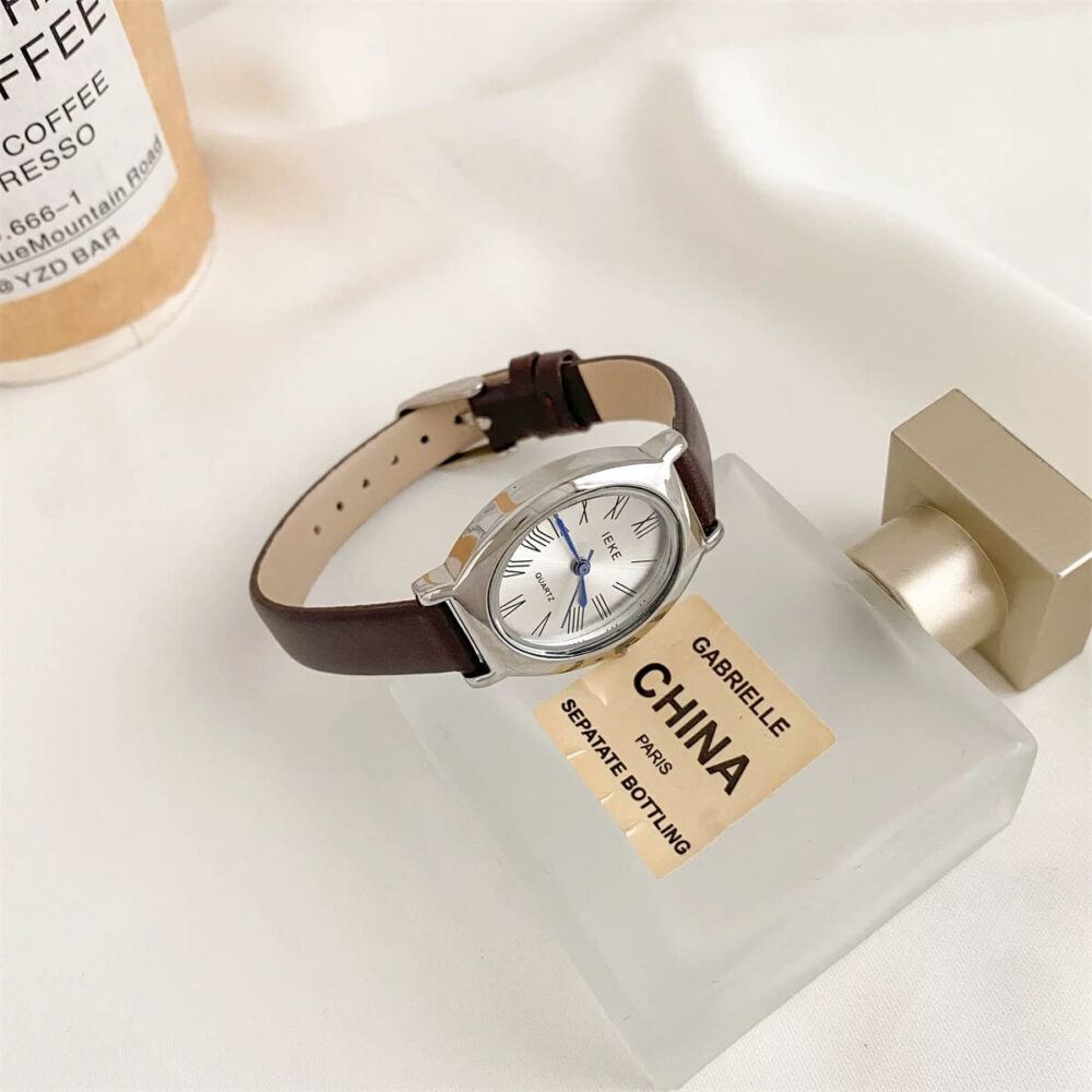 305-05.jpg Classic Oval Face Brown/Black Leather Watch