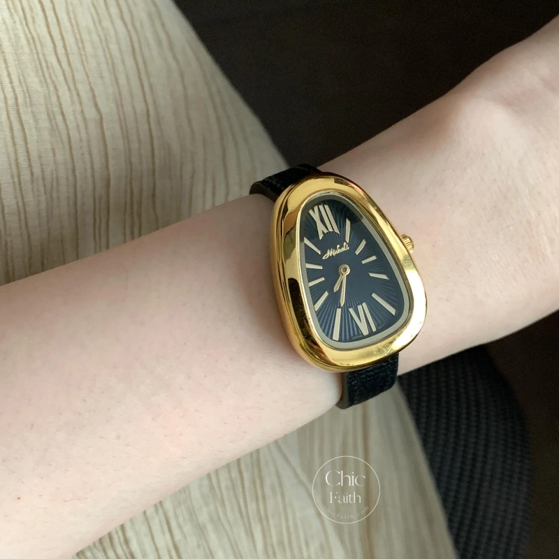 Retro Black/Burgundy Snake Head Shape Leather Watch for Women