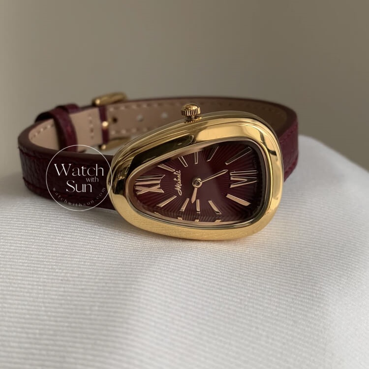 Vintage Style Brown Snake Head Shape Leather Watch