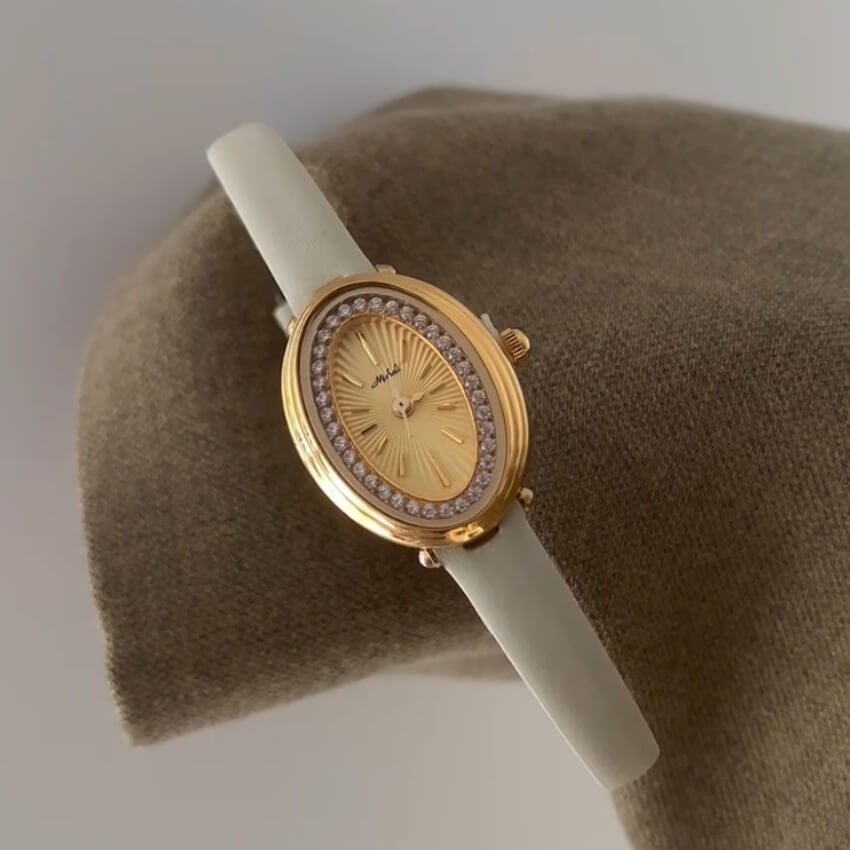 Vintage-Inspired Gold Small Oval Face Leather Watch