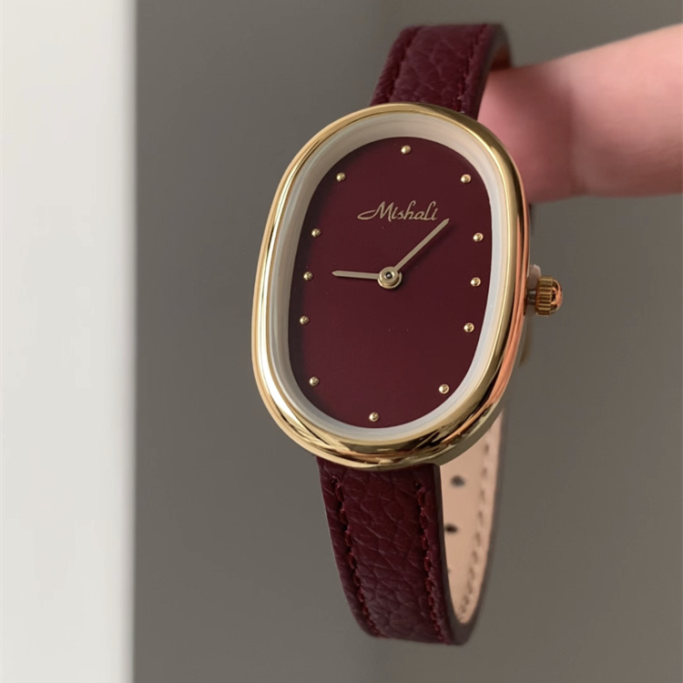 Vintage Style Red Brown Oval Genuine Leather Watch