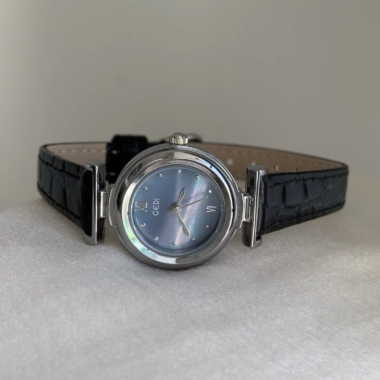 Chic Black Band Blue Mother of Pearl Leather Wristwatch