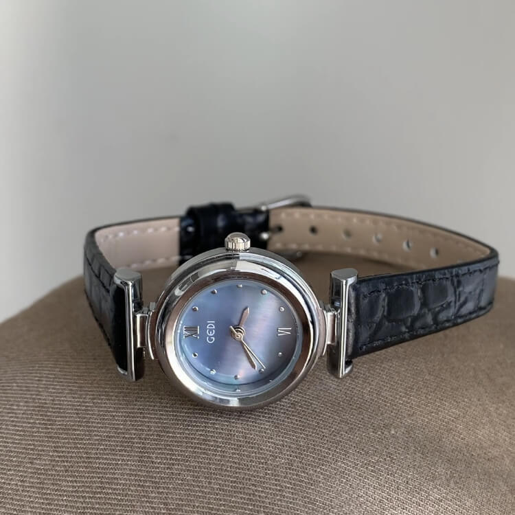 Chic Black Band Blue Mother of Pearl Leather Wristwatch