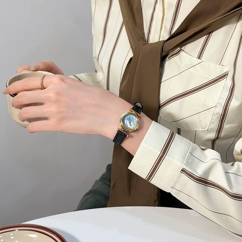 Chic Black Band Blue Mother of Pearl Leather Wristwatch