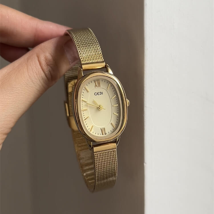 Vintage Style Golden Oval Leather/ Stainless Steel Watch