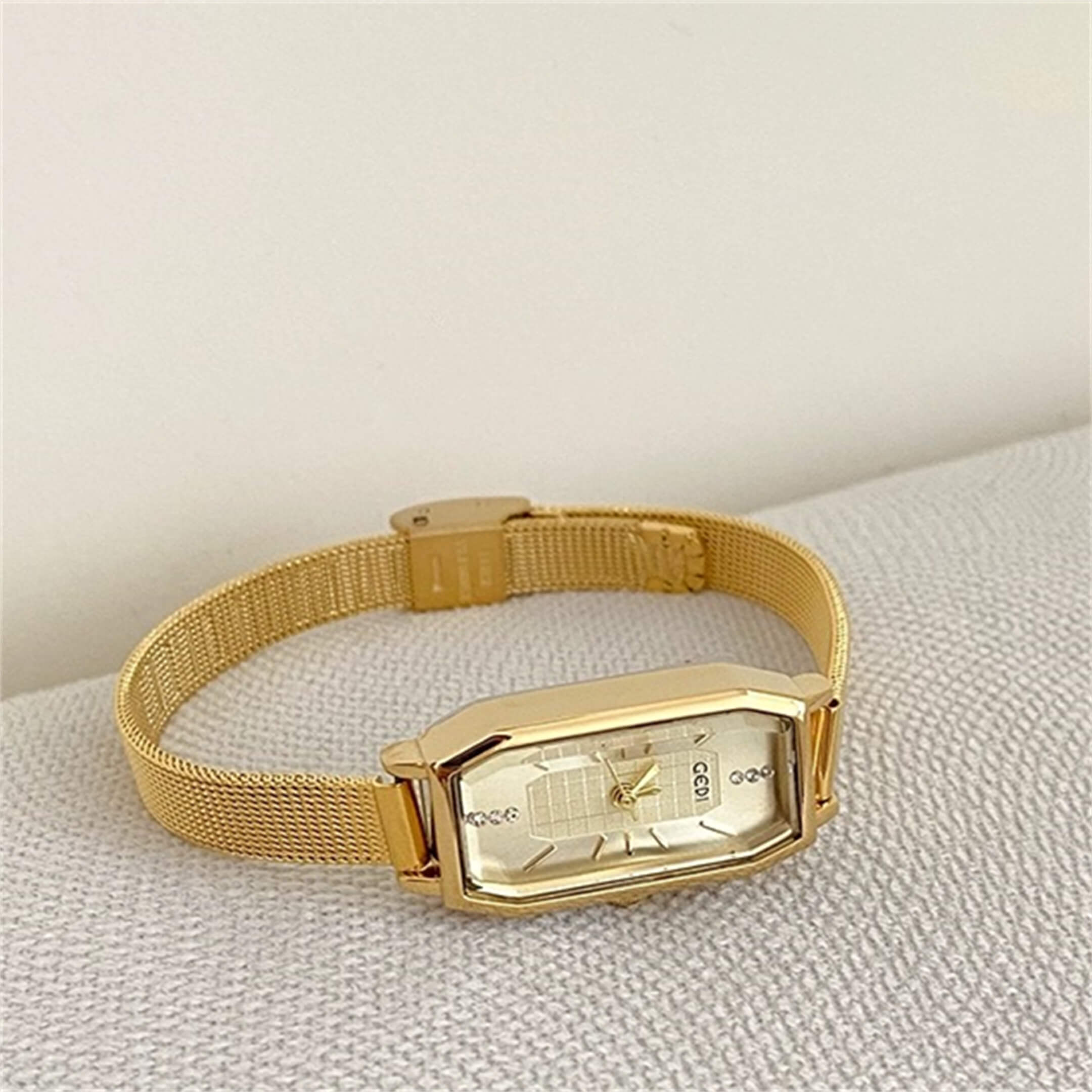 Vintage Style Rectangle Gold Ladies Watch