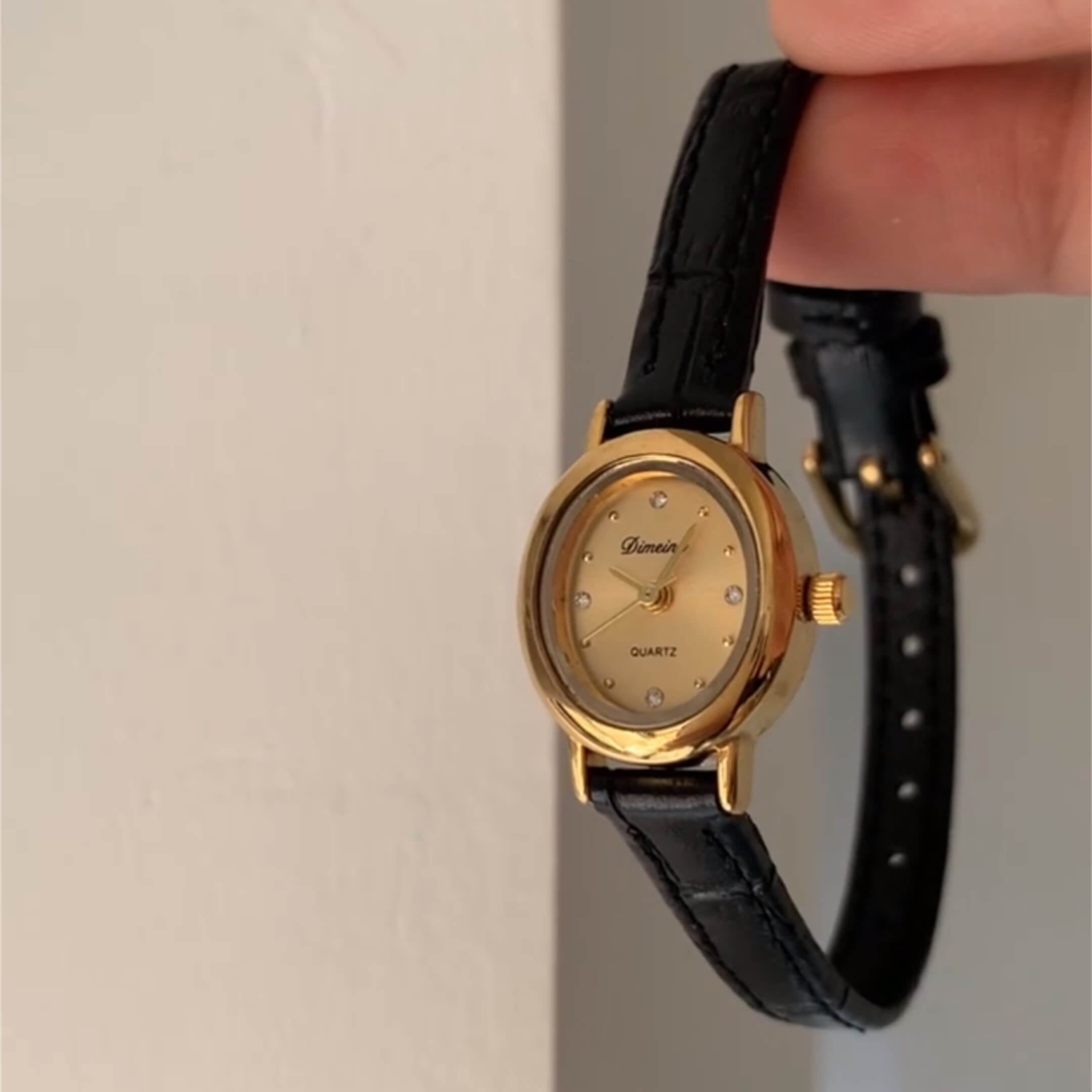 Minimalist Style Black/Brown Small Face Leather Watch