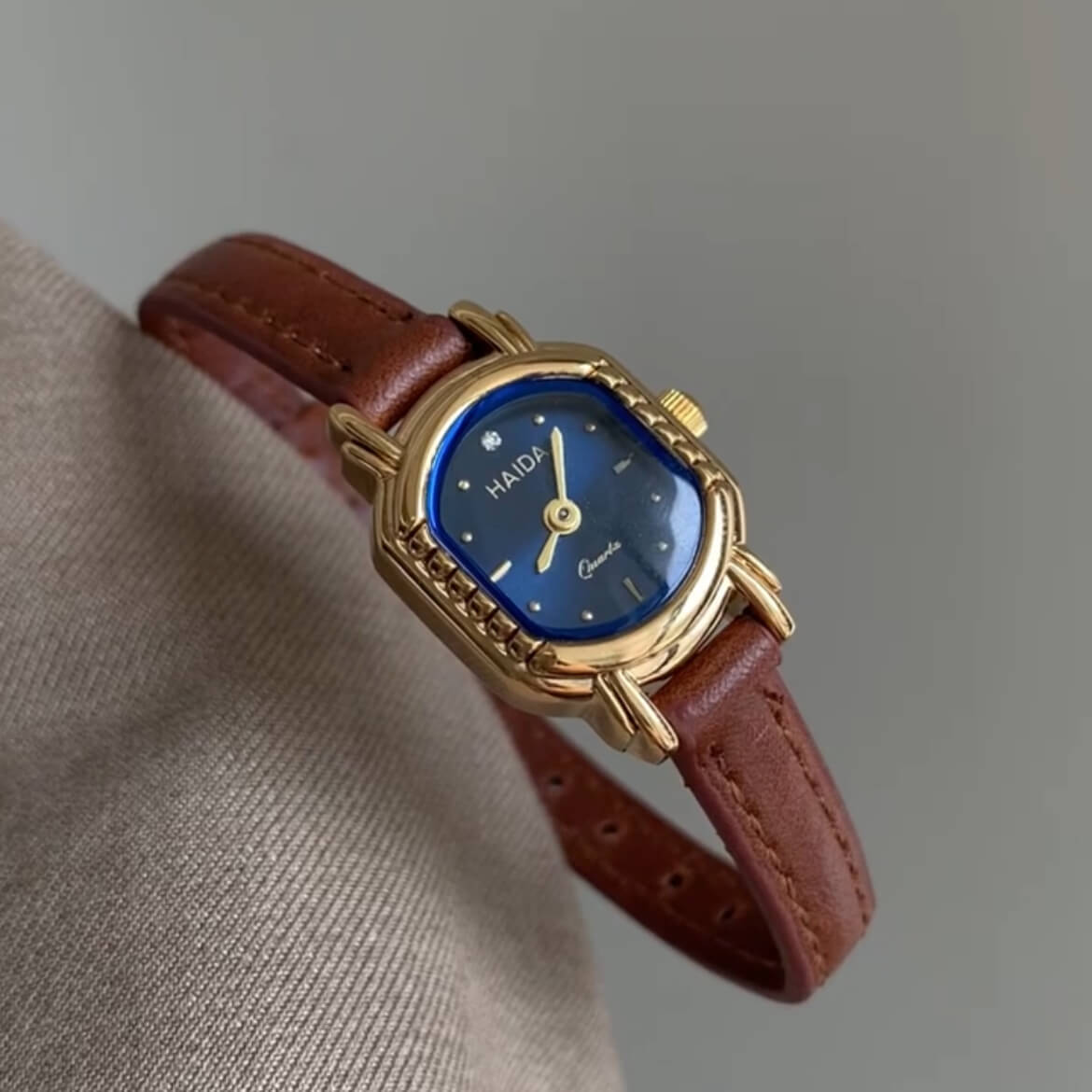 Vintage Small Face Watch for Women