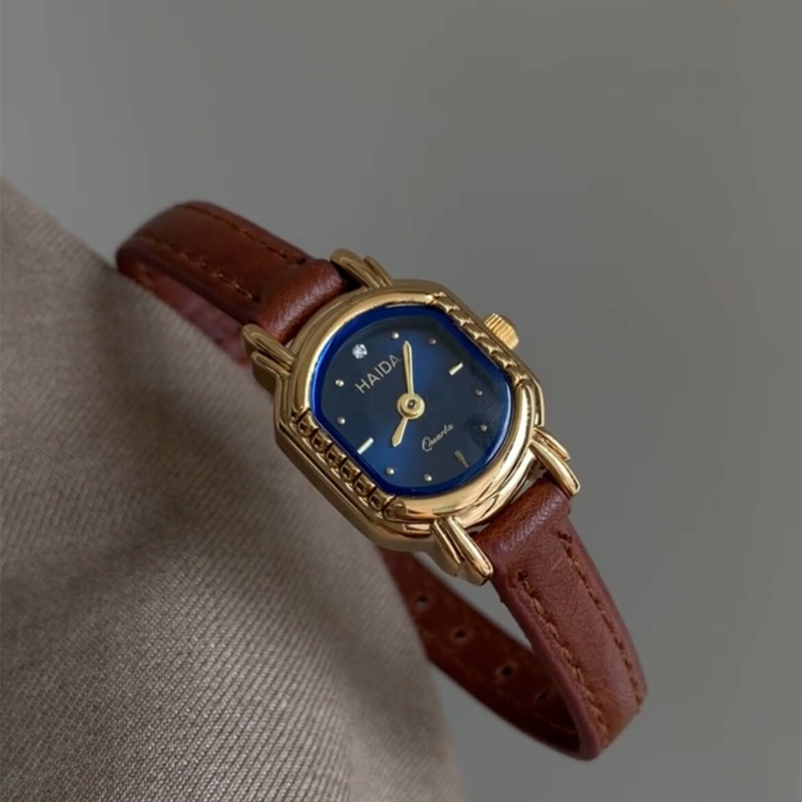 Vintage Small Face Watch for Women