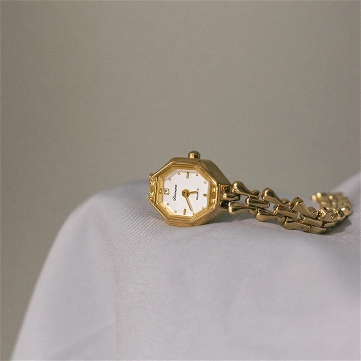 Vintage Style Small Face Bracelet Watch