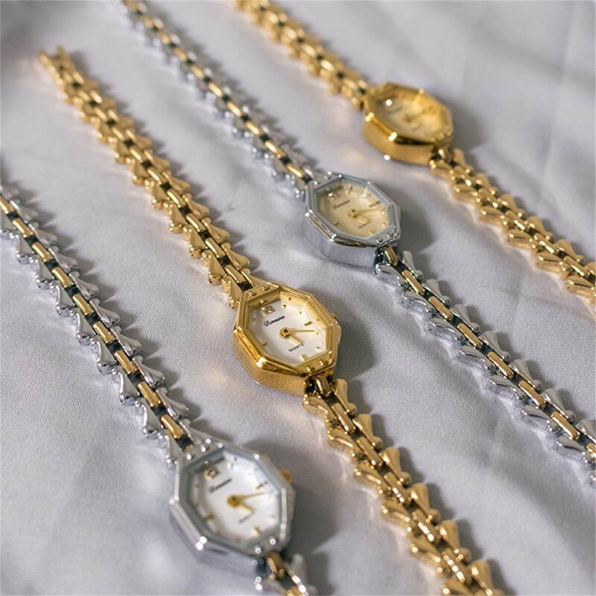 Vintage Style Small Face Bracelet Watch