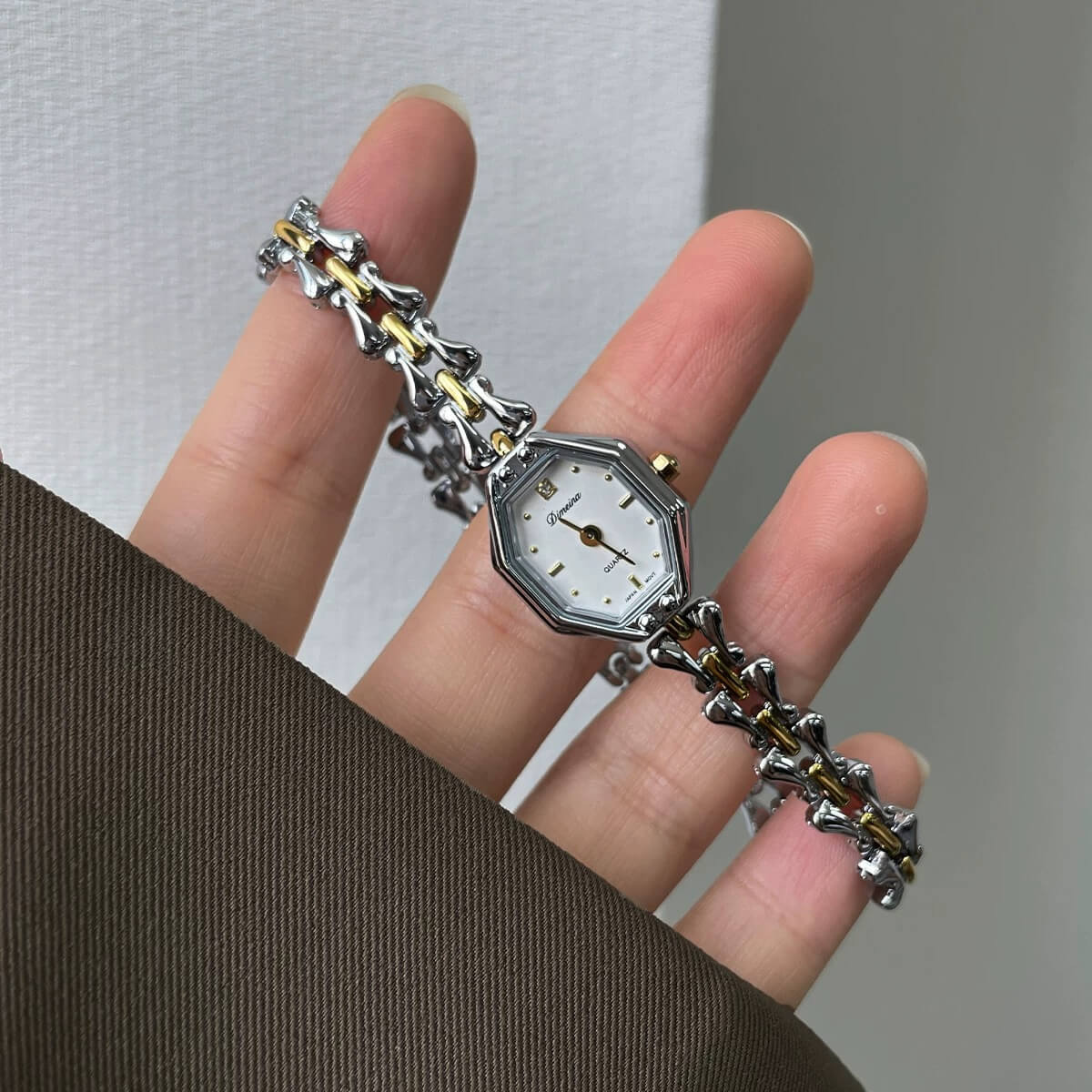 Vintage Style Small Face Bracelet Watch