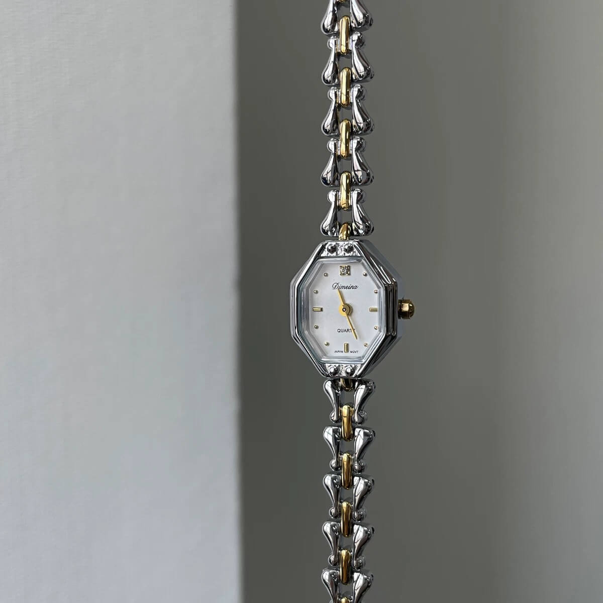 Vintage Style Small Face Bracelet Watch