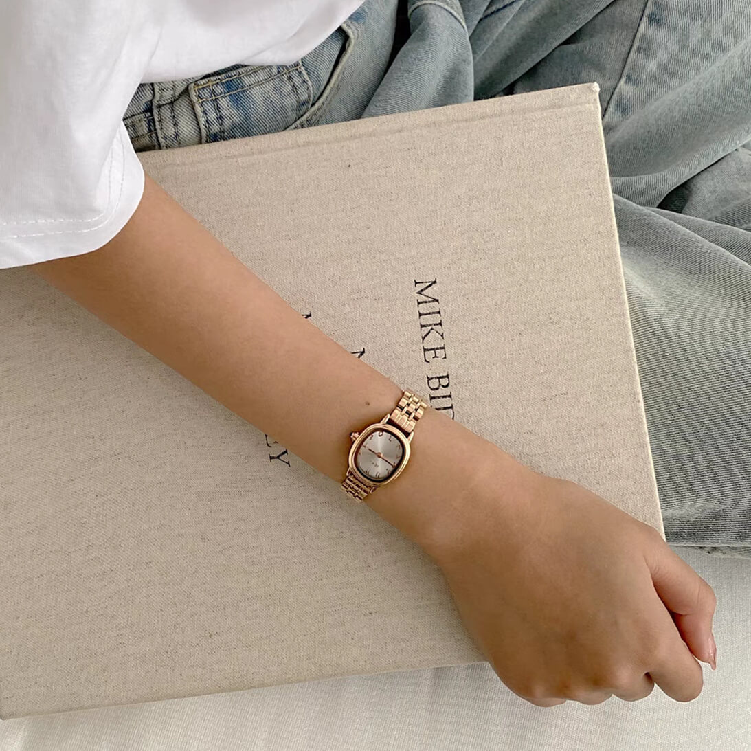 Vintage Style Gold/Silver/Rose Gold Square-Round Watch