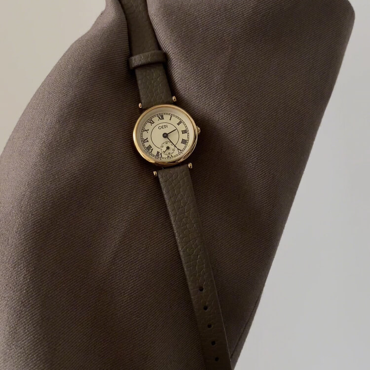 Classic Brown Roman Numerals Round Genuine Leather Watch