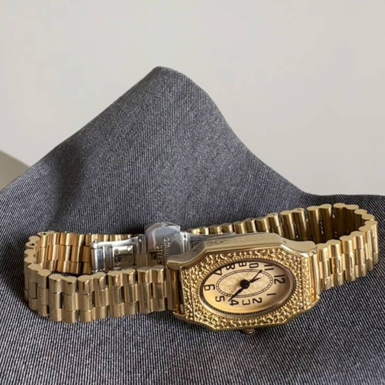 Vintage Style Brown/Gold Oval Bracelet Watch for Women