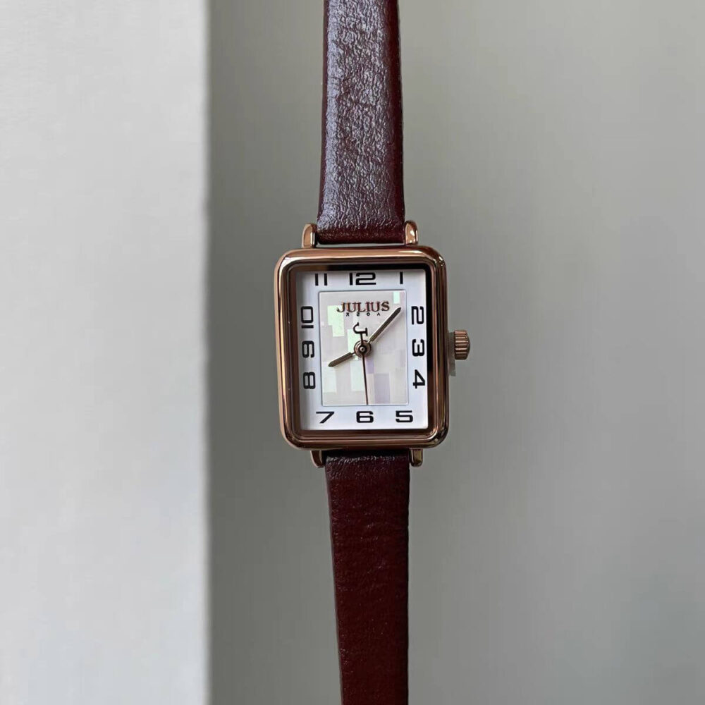 watch395-01.jpg Classic Brown Leather Mother of Pearl Face Wristwatch