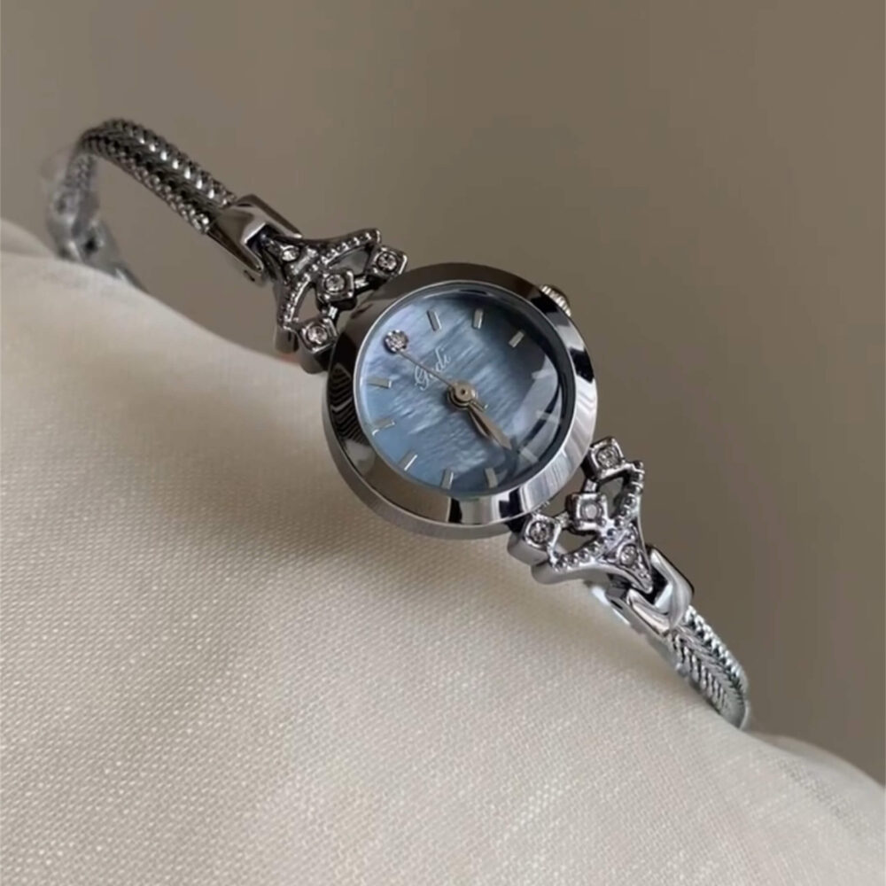 Chic Blue Small Round Face Bracelet Watch