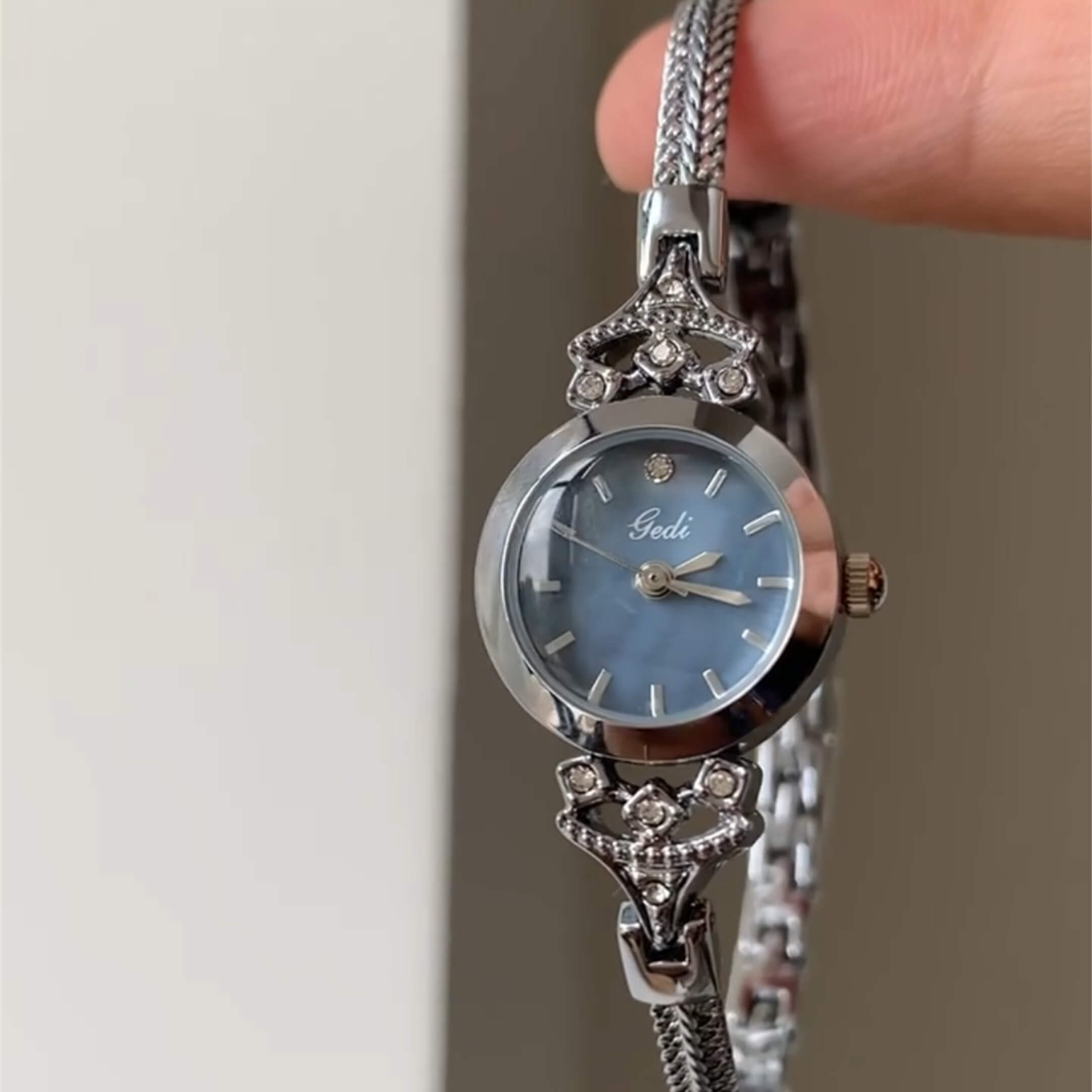 Chic Blue Small Round Face Bracelet Watch