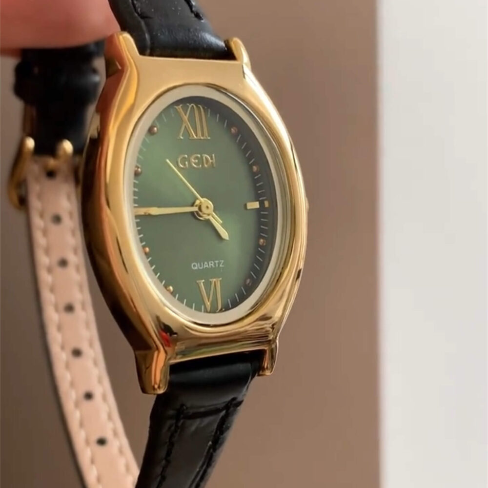 watch418-02.jpg Vintage Green Oval Face Leather Watch for Women