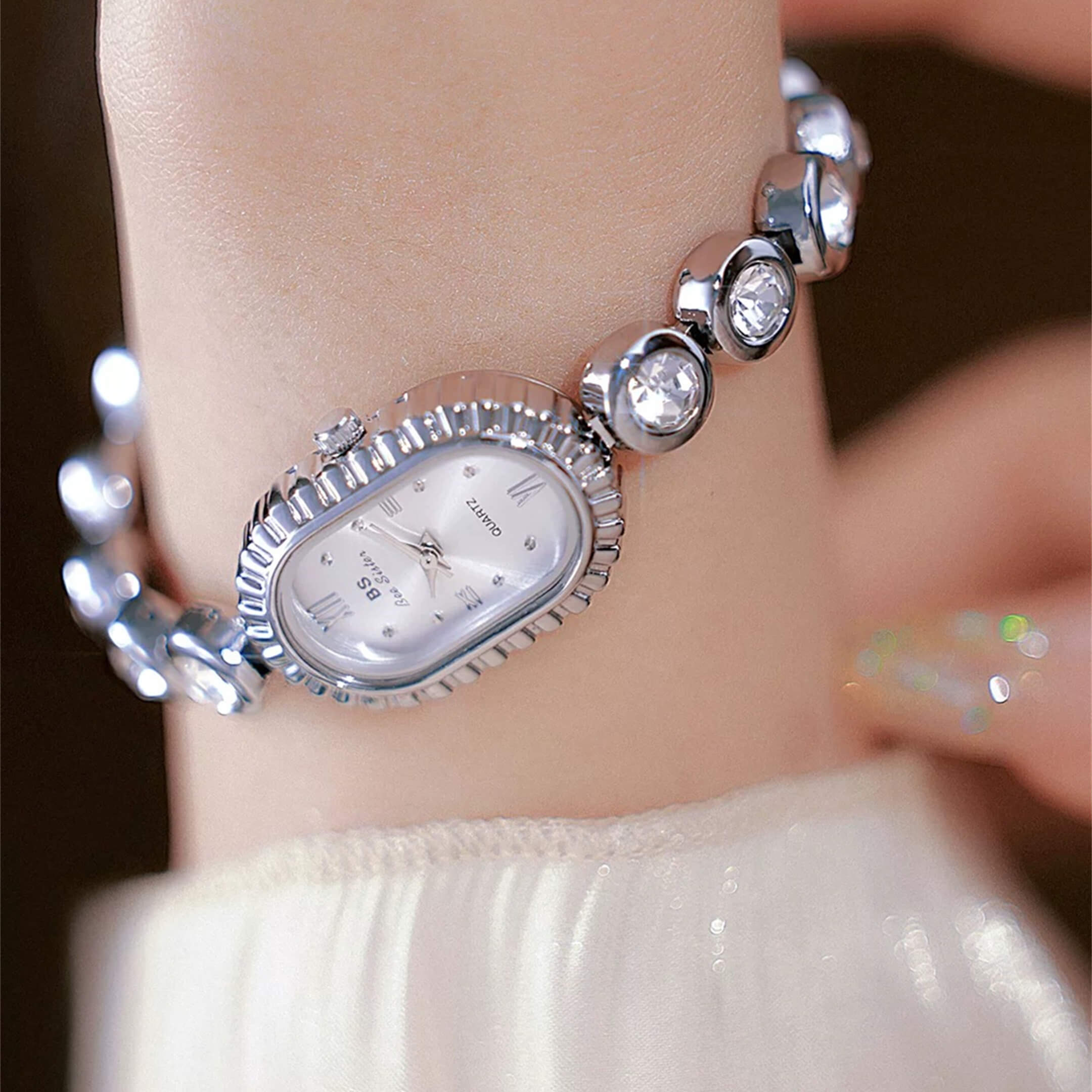 Chic Gold/Silver Round-Square Face Bracelet Watch