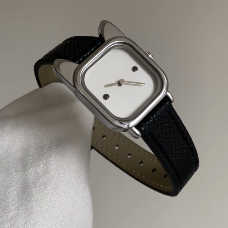 Classic Black Cat-shaped Genuine Leather Watch