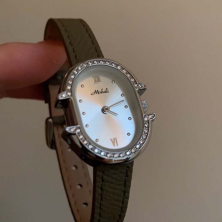 Vintage Style Oval Genuine Leather Watch