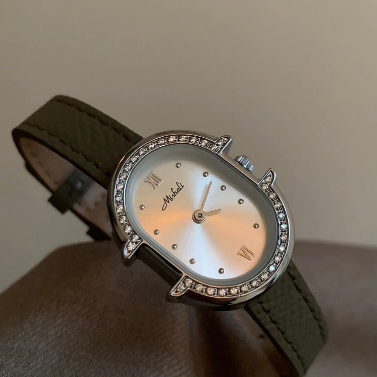 Vintage Style Oval Genuine Leather Watch