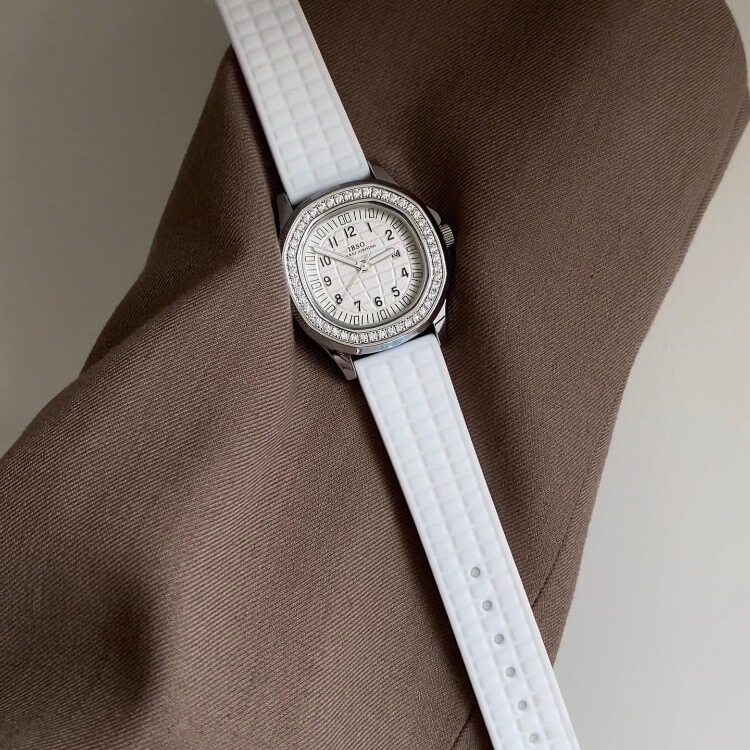 Chic Style White/Black Round Silicone Watch