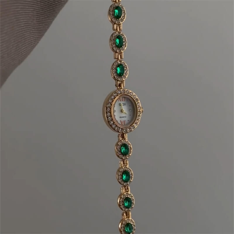 Vintage Style Green Zircon Silver Bracelet Watch