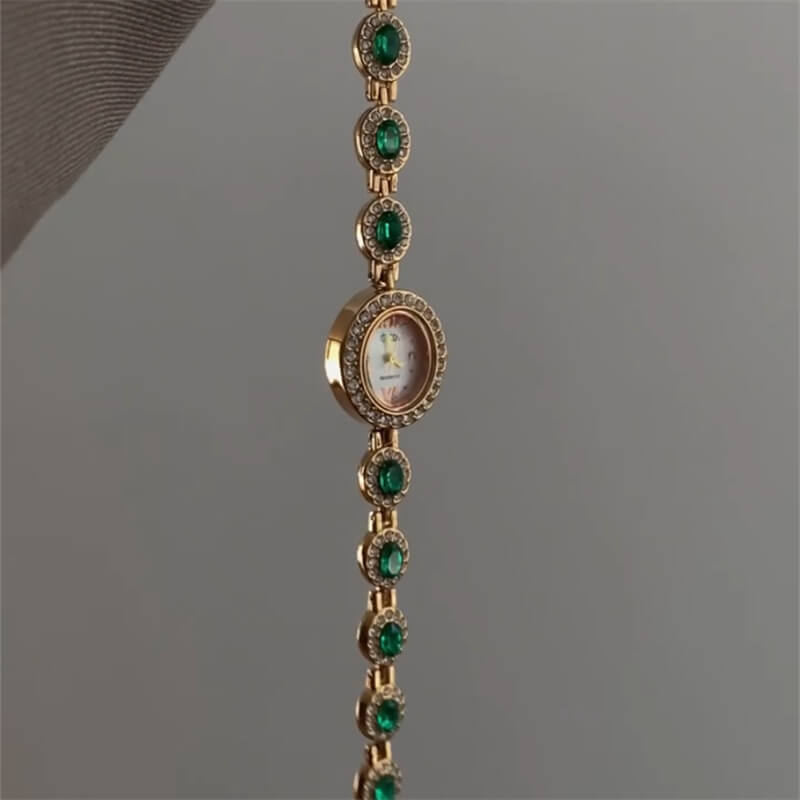 Vintage Style Green Zircon Silver Bracelet Watch