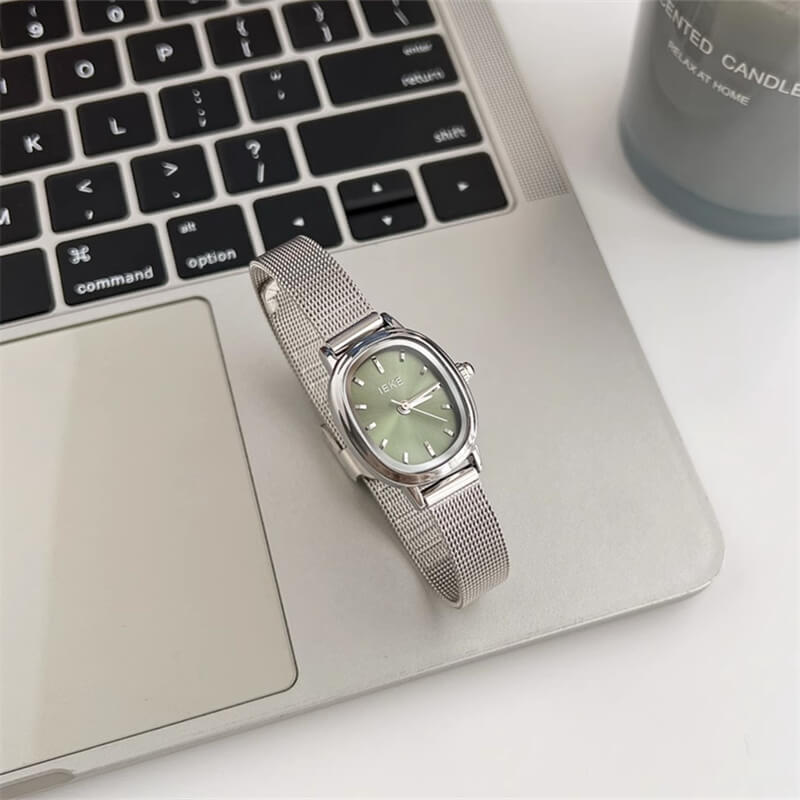 Chic Silver Oval Dial Stainless Steel Women's Watch