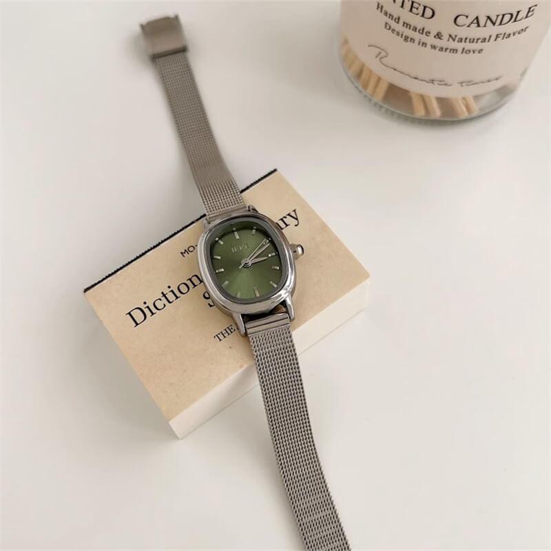 Chic Silver Oval Dial Stainless Steel Women's Watch