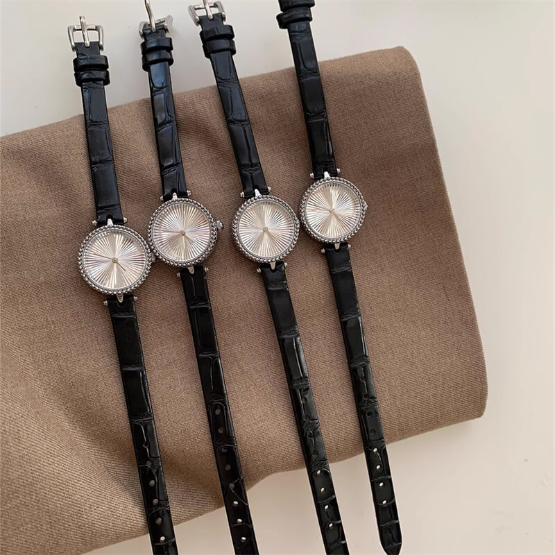 Chic Style Black/Red Round Genuine Leather Watch