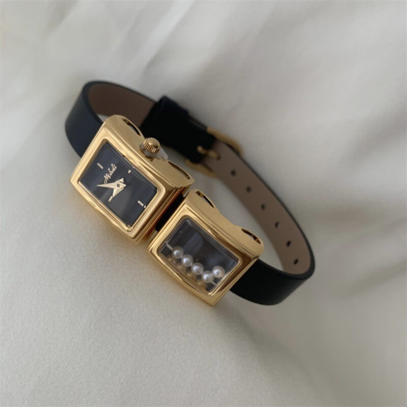 Chic Style Black-Gold Rectangle Flowy Pearl Women’s Watch
