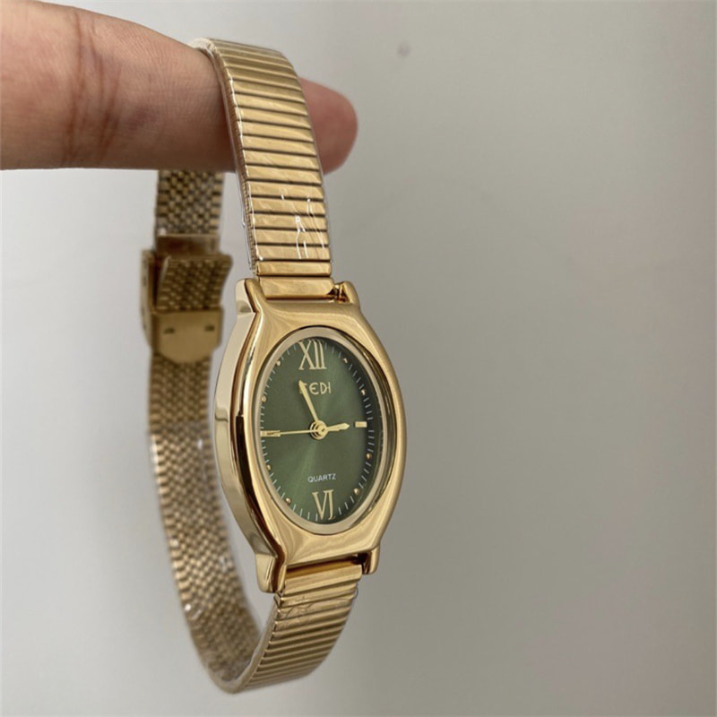 Chic Style Gold Emerald Green Oval Bracelet Ladies Watch
