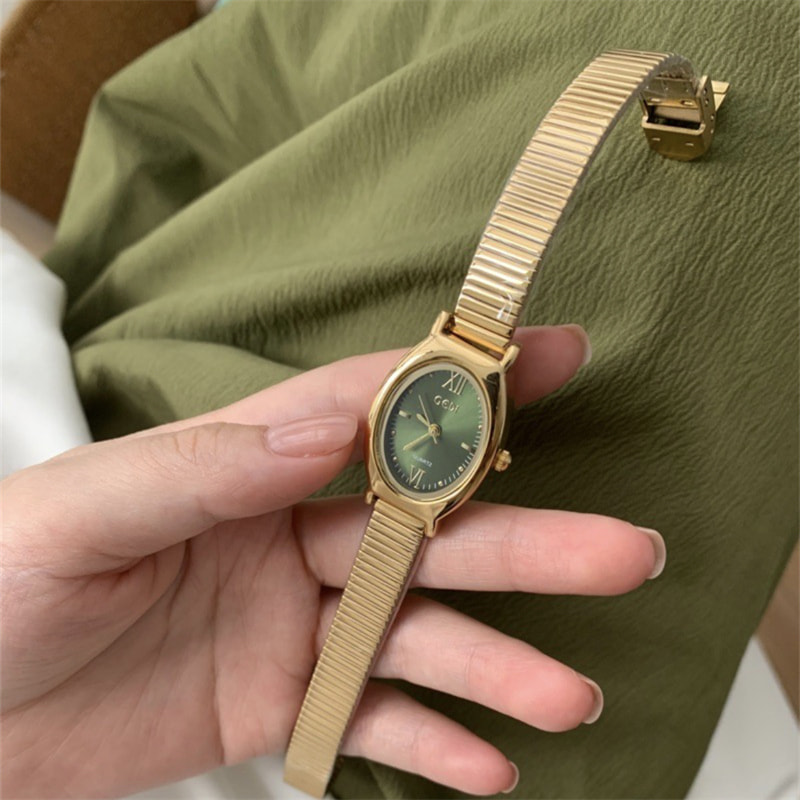 Chic Style Gold Emerald Green Oval Bracelet Ladies Watch