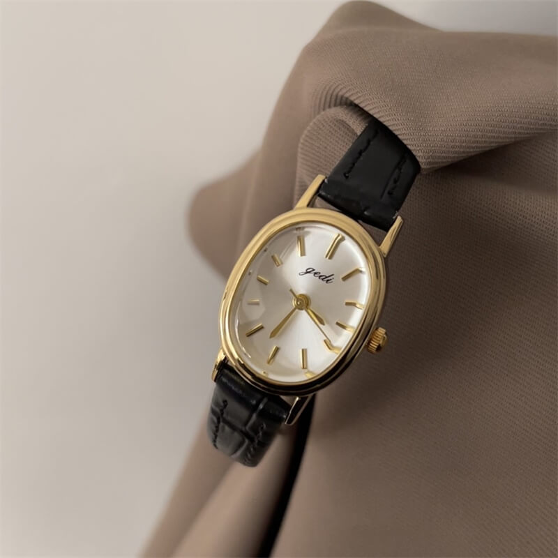 womens-watch202-8.jpg Chic Style Brown/Black Oval Leather Watch for Women