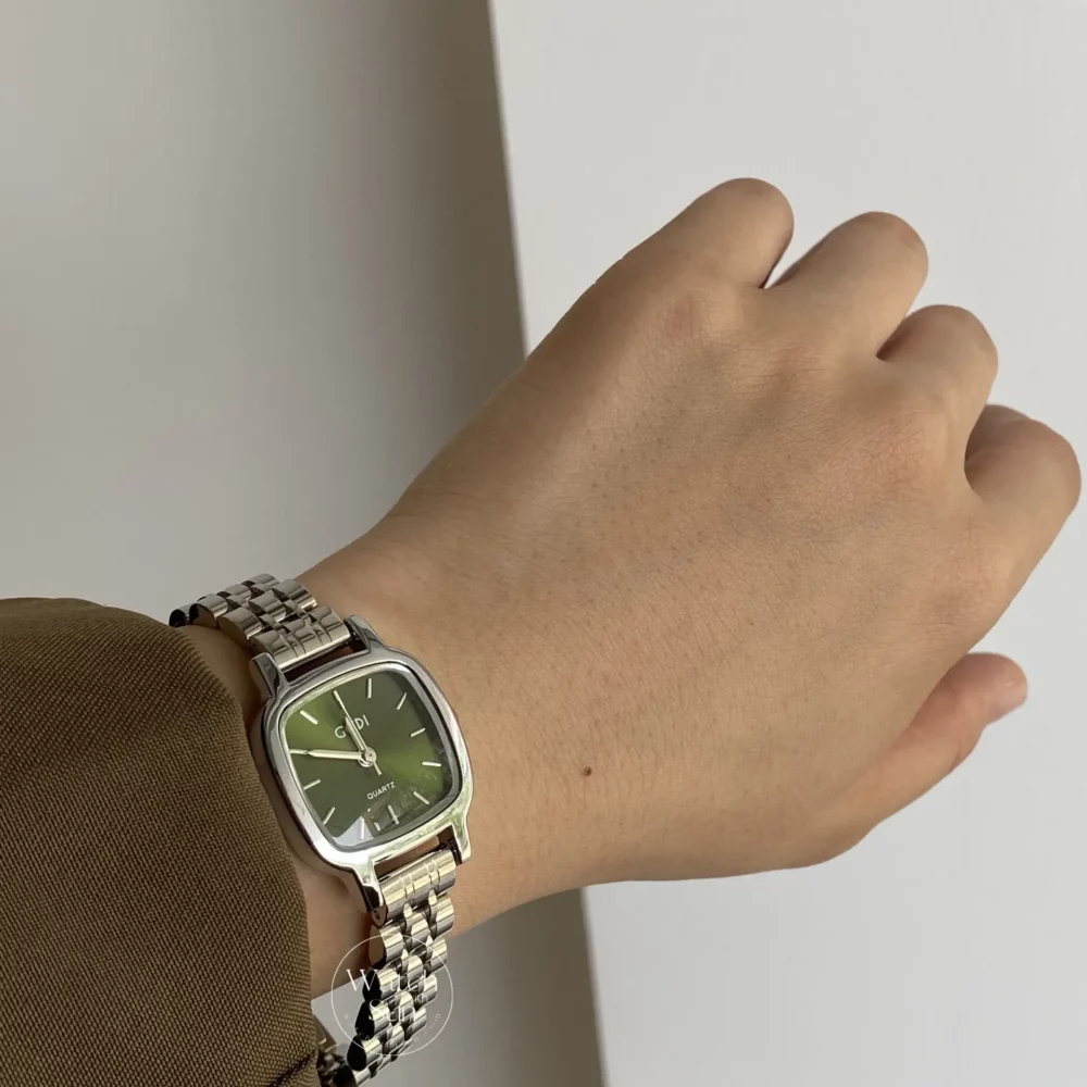 Minimalist Style Silver/Green Square Face Bracelet Wristwatch