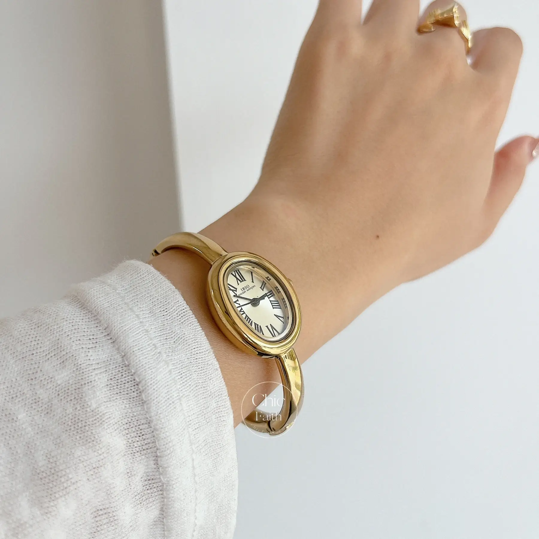 Vintage Gold Watch Oval Face Bangle Watch for Women