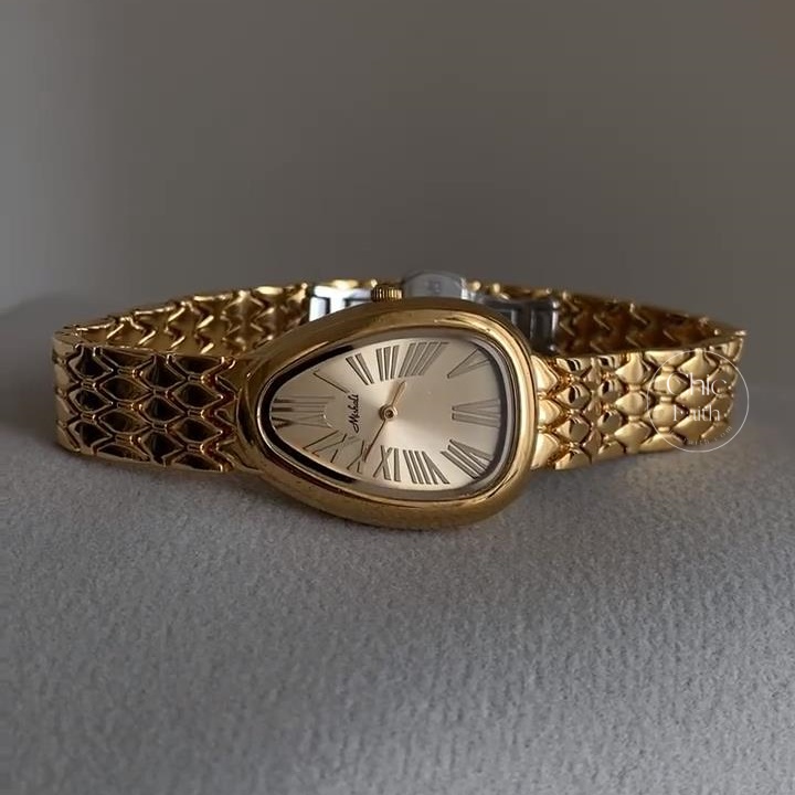 Classic Gold Snake Head Shape Bracelet Watch
