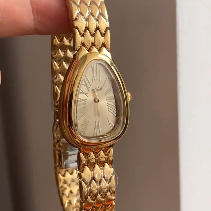Classic Gold Snake Head Shape Bracelet Watch