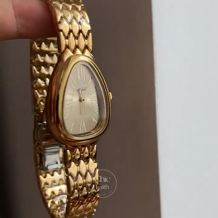 Classic Gold Snake Head Shape Bracelet Watch