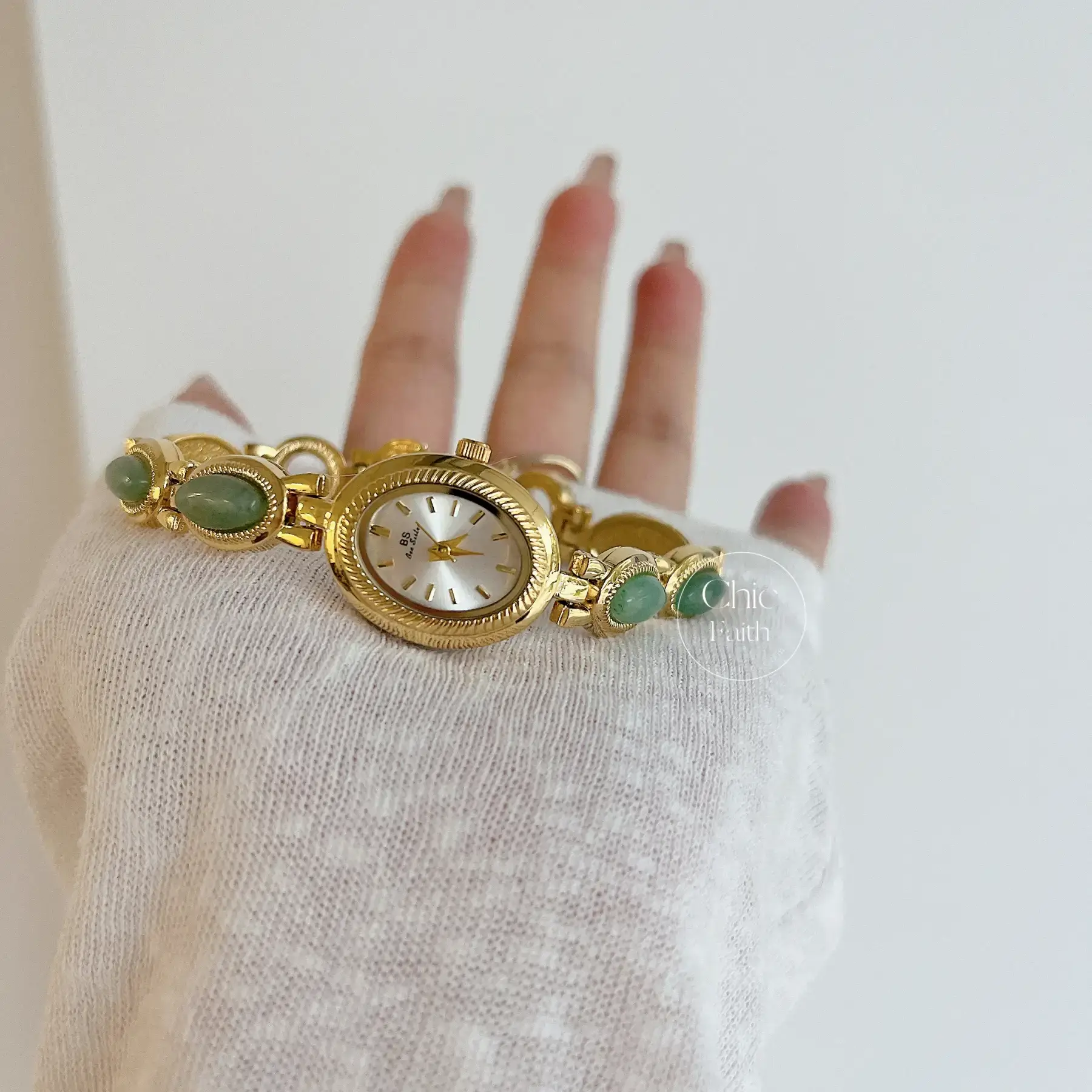 Vintage Gold Watch for women Green Jade Stone Bracelet Watch
