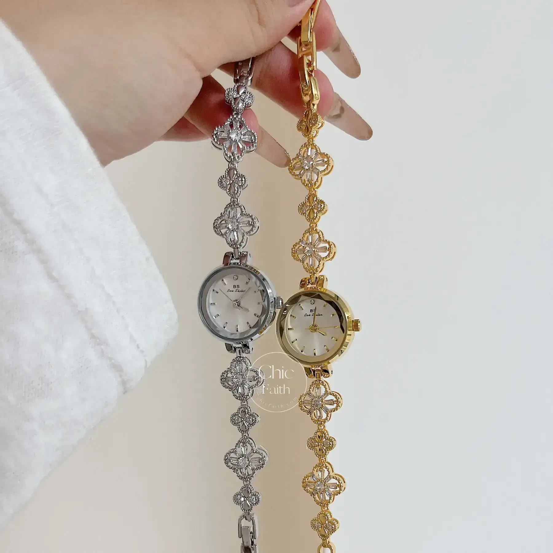 Dainty Gold Petal Shape Bracelet Zircon Watch for Women