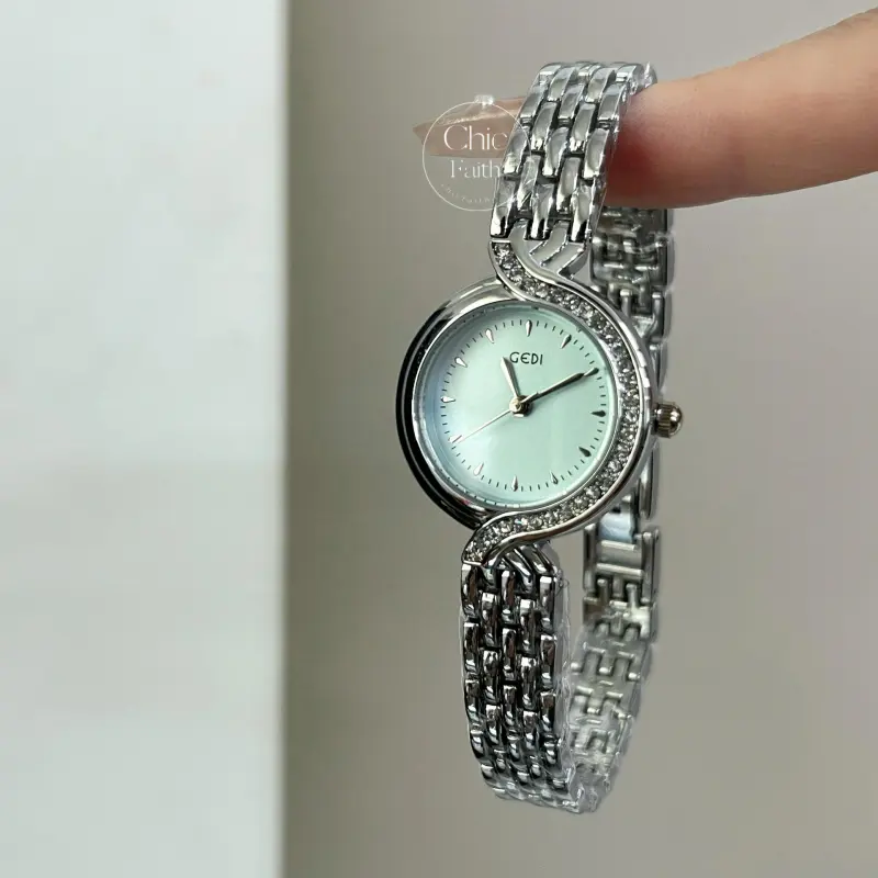 Silver Minimalist Women's Round Watch Classic Green Dial Ladies Watch