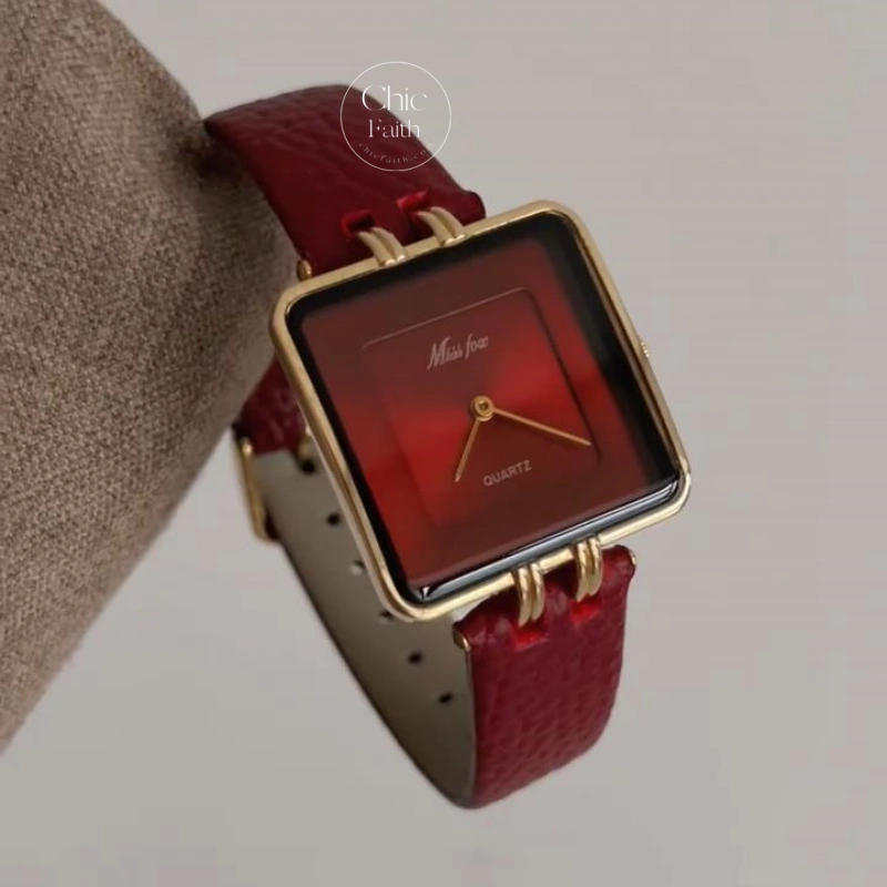 Chic Retro Red Women's Watch Statement Style Big Square Dial Ladies Watch